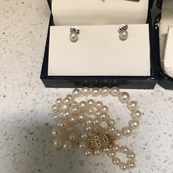 NOT FOR SALE MIKIMOTO Sea Magic 14k clasp Gradua Pearl necklace - Picture 16 of 16